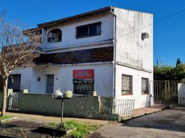 在Lanus, Buenos Aires出售的4 卧室 别墅, Lanus