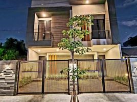 4 Bedroom House for sale in Kenjeran, Surabaya, Kenjeran