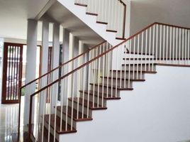 4 Habitación Villa en venta en Lakarsantri, East Jawa, Lakarsantri