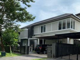 6 Schlafzimmer Villa zu verkaufen in Lakarsantri, East Jawa, Lakarsantri