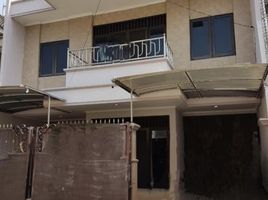 5 Habitación Villa en venta en Kenjeran, East Jawa, Kenjeran