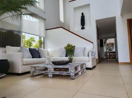 3 Habitación Villa en venta en Cumbaya, Pichincha, Cumbaya