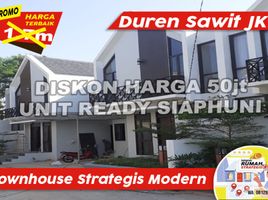 4 Kamar Townhouse for sale in Duren Sawit, Jakarta Timur, Duren Sawit