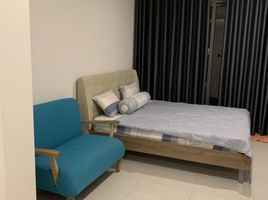 1 Phòng ngủ Căn hộ for rent at Saigon Royal Residences, Phường 12