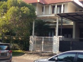 4 Bedroom House for sale in Dukuhpakis, Surabaya, Dukuhpakis