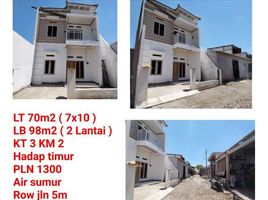 3 Habitación Villa en venta en Taman, Sidoarjo, Taman