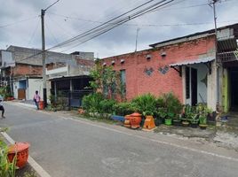 Villa 8 chambre à vendre à Lowok Waru, East Jawa, Lowok Waru, Malang Regency, East Jawa