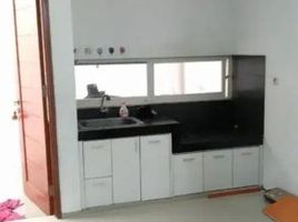 3 Bedroom House for sale in Jambangan, Surabaya, Jambangan