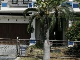 4 Bedroom House for rent in East Jawa, Lakarsantri, Surabaya, East Jawa