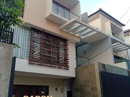 9 Bedroom Villa for sale in Kebayoran Lama, Jakarta Selatan, Kebayoran Lama