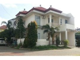 6 Schlafzimmer Villa zu verkaufen in Gunung Anyar, East Jawa, Gunung Anyar