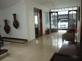 3 Bedroom Villa for sale in Fundacion Cardioinfantil-Instituto de Cardiologia, Bogota, Bogota