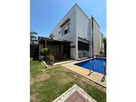 4 Bedroom Villa for sale in Cali, Valle Del Cauca, Cali