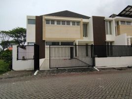 5 Habitación Villa en venta en Lakarsantri, East Jawa, Lakarsantri