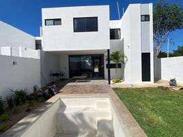 3 Schlafzimmer Villa zu verkaufen in Yaxkukul, Yucatan, Yaxkukul