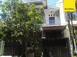 3 Schlafzimmer Villa zu verkaufen in Karangpilang, East Jawa, Karangpilang