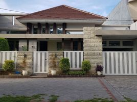 3 Bedroom House for sale in Gayungan, Surabaya, Gayungan