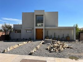 4 Bedroom Villa for rent in Santiago, Santiago, Santiago, Santiago