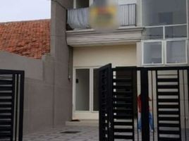 3 Habitación Casa en venta en Tenggilis Mejoyo, East Jawa, Tenggilis Mejoyo