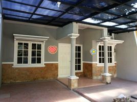 3 Bedroom House for sale in Wiyung, Surabaya, Wiyung