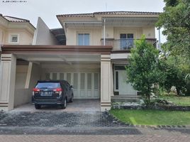 3 Habitación Villa en venta en Lakarsantri, East Jawa, Lakarsantri