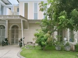 4 Habitación Villa en venta en Sukolilo, East Jawa, Sukolilo