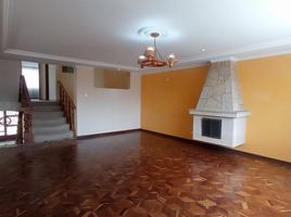 4 Bedroom Villa for rent in Templo Bogotá Colombia, Bogota, Bogota