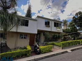 4 Habitación Villa en venta en Parque de los Pies Descalzos, Medellín, Medellín