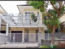 4 Habitación Villa en venta en Wiyung, East Jawa, Wiyung