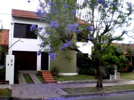 3 Bedroom Villa for sale in Quilmes, Buenos Aires, Quilmes