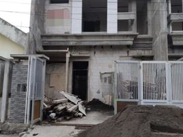 4 Habitación Villa en venta en Sukolilo, East Jawa, Sukolilo