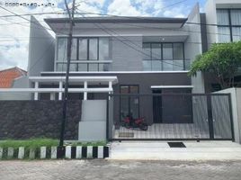 4 Habitación Casa en venta en Sukolilo, East Jawa, Sukolilo