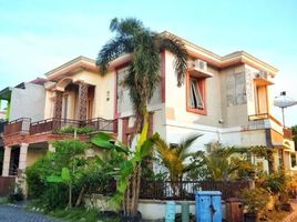 8 Bedroom House for sale in Jambangan, Surabaya, Jambangan