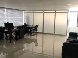 120 m² Office for sale in Placo de la Intendenta Fluvialo, Barranquilla, Barranquilla