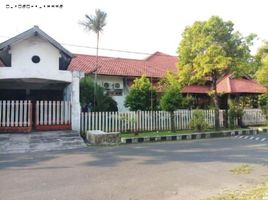 5 Kamar Rumah for sale in Tenggilis Mejoyo, Surabaya, Tenggilis Mejoyo