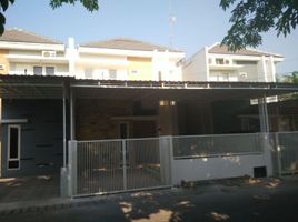 4 Kamar Rumah for sale in Gunung Anyar, Surabaya, Gunung Anyar