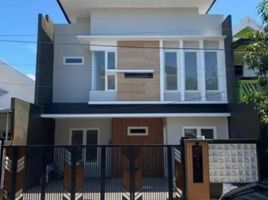 4 Schlafzimmer Villa zu verkaufen in Rungkut, East Jawa, Rungkut
