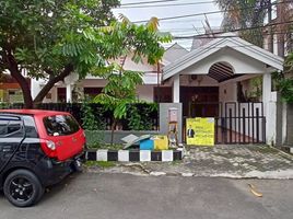 4 Kamar Rumah for sale in Gayungan, Surabaya, Gayungan