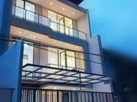 4 Habitación Villa en venta en Mulyorejo, East Jawa, Mulyorejo