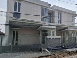 4 Habitación Casa en venta en Tenggilis Mejoyo, East Jawa, Tenggilis Mejoyo