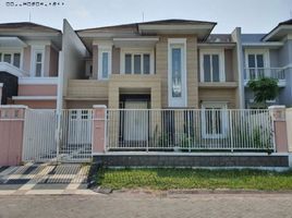 4 Schlafzimmer Villa zu verkaufen in Sukolilo, East Jawa, Sukolilo