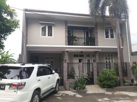 5 Bedroom Villa for sale in Ciputat, Tangerang, Ciputat