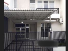 4 Habitación Villa en venta en Sukolilo, East Jawa, Sukolilo