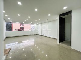 45 SqM Office for sale in Bogota, Cundinamarca, Bogota