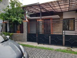 3 Bedroom House for sale in Tenggilis Mejoyo, Surabaya, Tenggilis Mejoyo