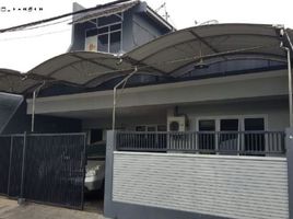 2 Bedroom House for sale in Dukuhpakis, Surabaya, Dukuhpakis