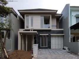 4 Habitación Villa en venta en Lakarsantri, East Jawa, Lakarsantri