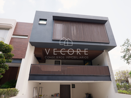 4 Habitación Casa en venta en Zapopan, Jalisco, Zapopan, Jalisco