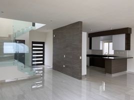 3 Habitación Villa en venta en Santiago, Nuevo León, Santiago