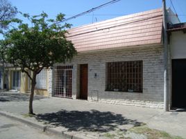 Villa 3 chambre à vendre à Rosario, Santa Fe, Rosario